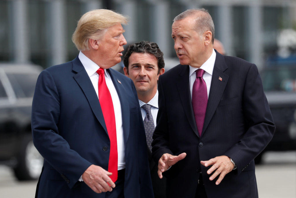 Δεκαπέντε λεπτά μιλούσαν στο τηλέφωνο Τραμπ – Ερντογάν