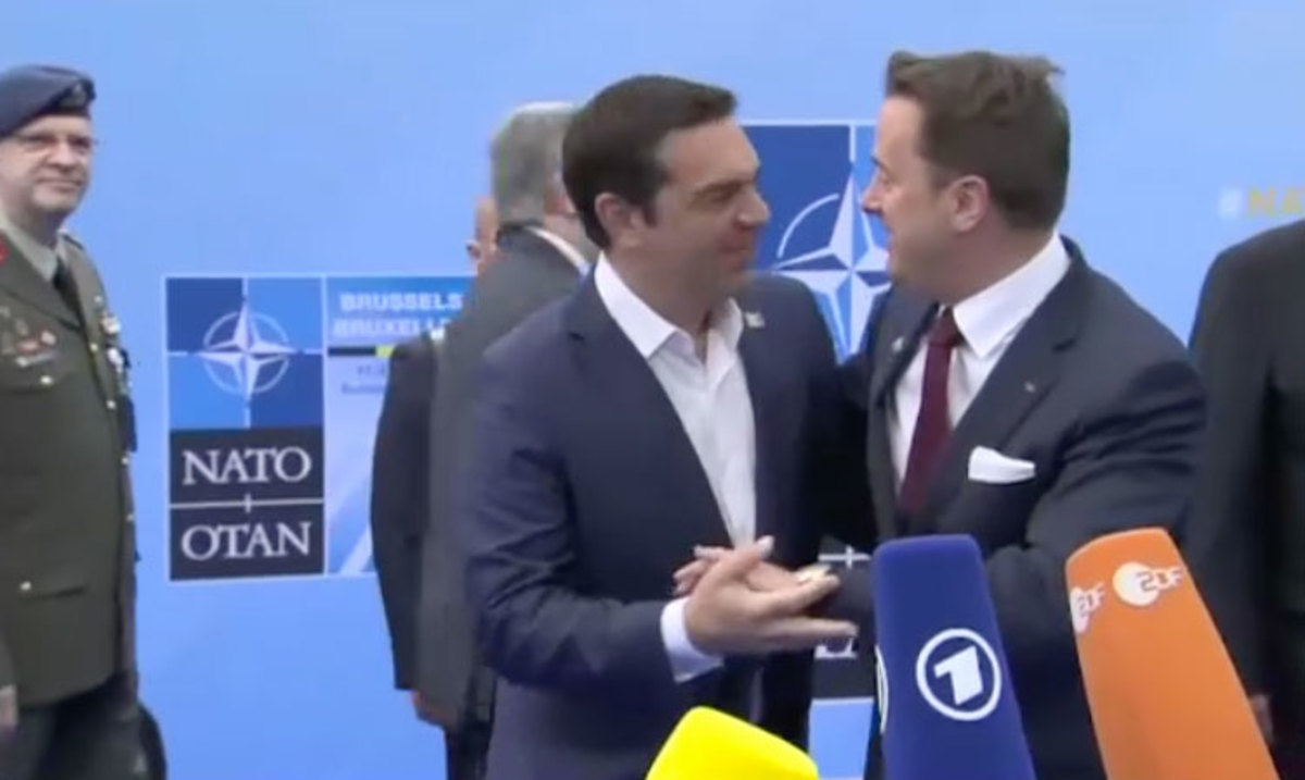 Σύνοδος ΝΑΤΟ: Το πείραγμα του πρωθυπουργού του Λουξεμβούργου στον Αλέξη Τσίπρα – video