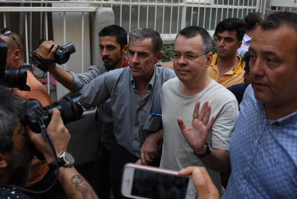 Νέα απόρριψη απελευθέρωσης του Αμερικανού πάστορα Μπράνσον από τουρκικό δικαστήριο
