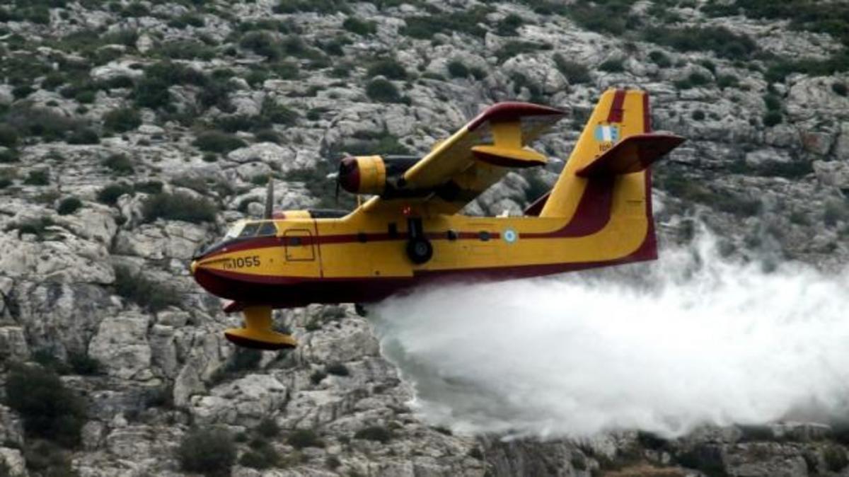 Υπό μερικό έλεγχο η πυρκαγιά στο Κορωπί