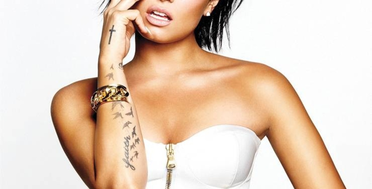 Διάσημη τραγουδίστρια μπαίνει για αποτοξίνωση μετά την νοσηλεία της από υπερβολική δόση ναρκωτικών!