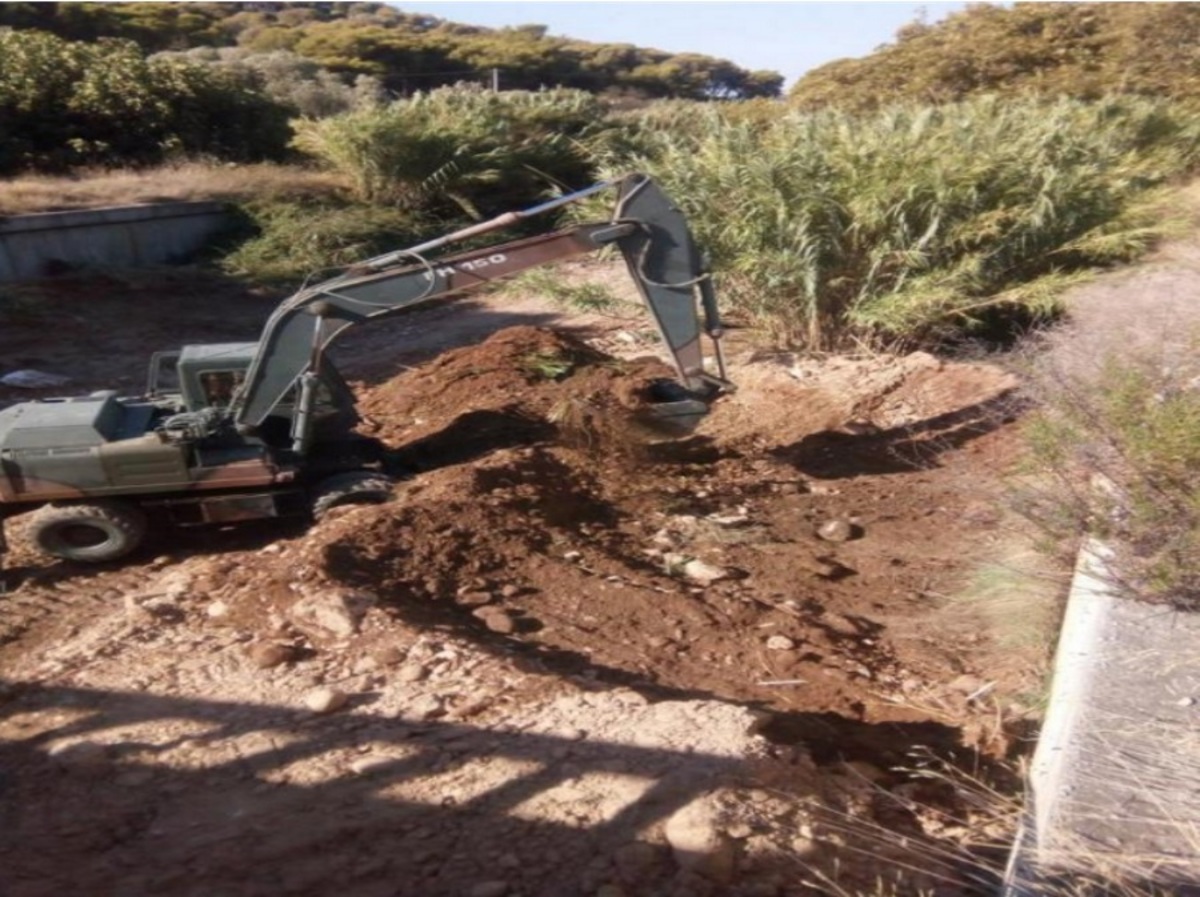 Η ασπίδα προστασίας των Ενόπλων Δυνάμεων στις πυρόπληκτες περιοχές! [pics]