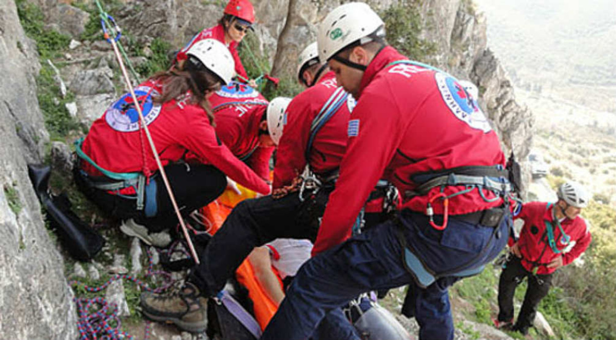 Συναγερμός στον Όλυμπο – Μεγάλη επιχείριση για να σωθεί Έλληνας ορειβάτης