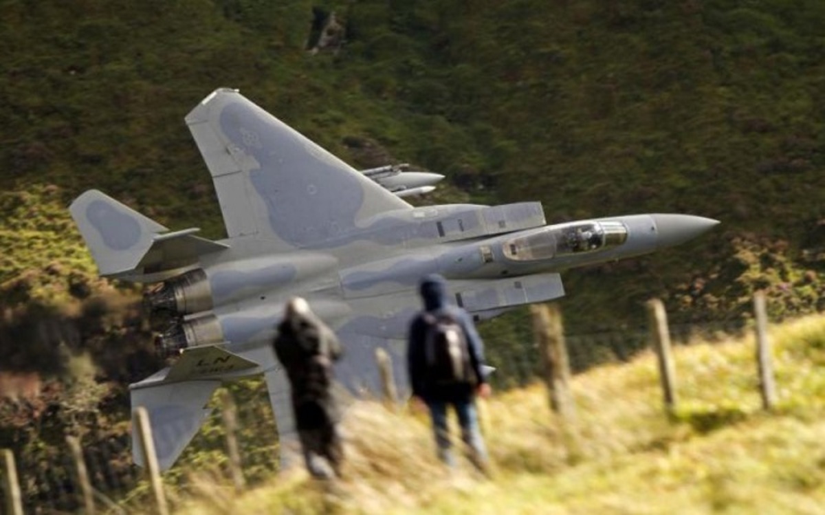 Απίστευτο! Νέο σύστημα επιτρέπει σε παλιάς γενιάς αεροσκάφη να βλέπουν μαχητικά stealth και να τα καταρρίπτουν! [vid]