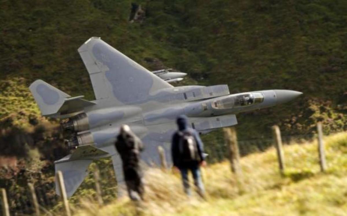 Απίστευτο! Νέο σύστημα επιτρέπει σε παλιάς γενιάς αεροσκάφη να βλέπουν μαχητικά stealth και να τα καταρρίπτουν! [vid]