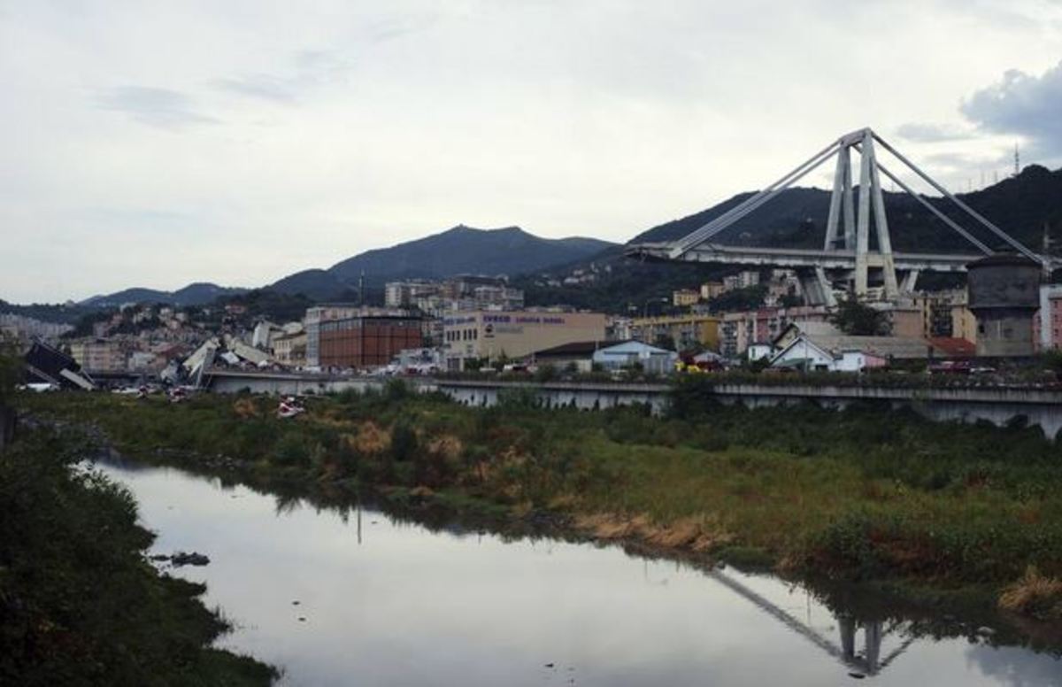 Γένοβα: Σκληρή απάντηση Κομισιόν στα “καρφιά” της ιταλικής κυβέρνησης μετά την κατάρρευση της γέφυρας