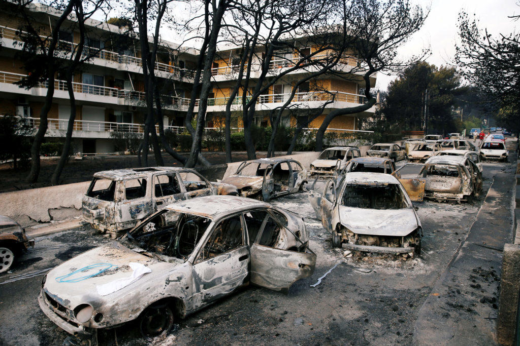 ΣΥΡΙΖΑ: Η ΝΔ πάγωνε τα πρόστιμα και το γκρέμισμα αυθαιρέτων – Ποιός βουλευτής έβαλε φρένο για το Μάτι