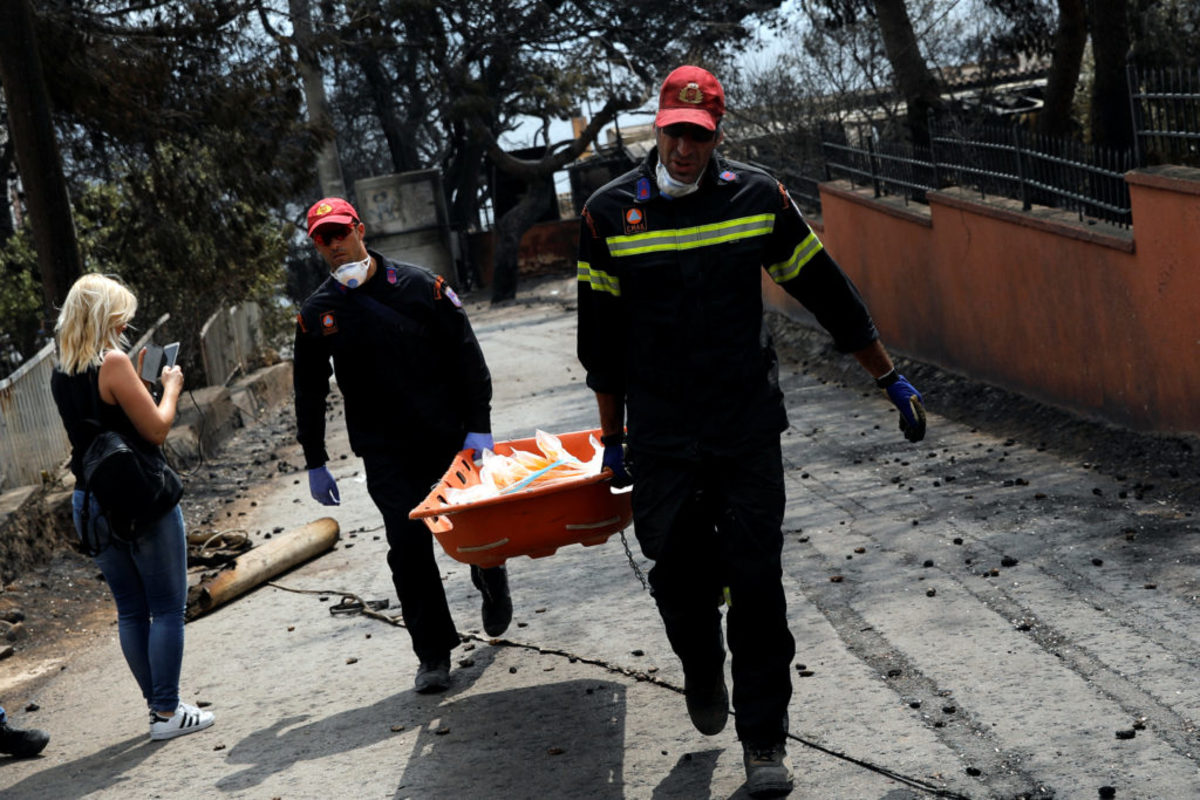 Αυστραλοί εμπειρογνώμονες βάζουν στο μικροσκόπιο τα λάθη στην ελληνική τραγωδία