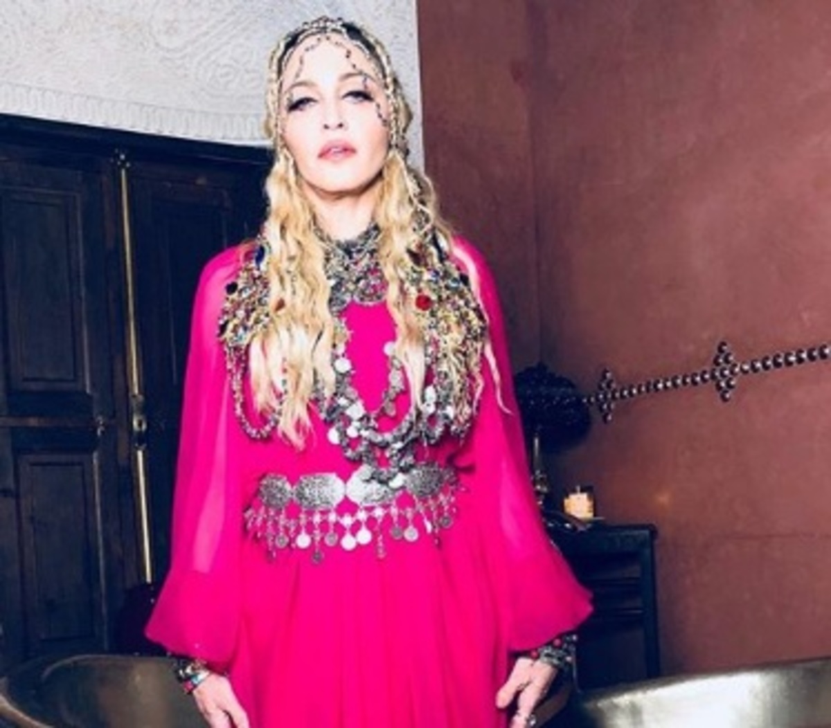 Madonna: Η βασίλισσα έγινε 60 και το γιόρτασε στο Μαρακές, με εξωτικούς χορούς! [pics,vid]