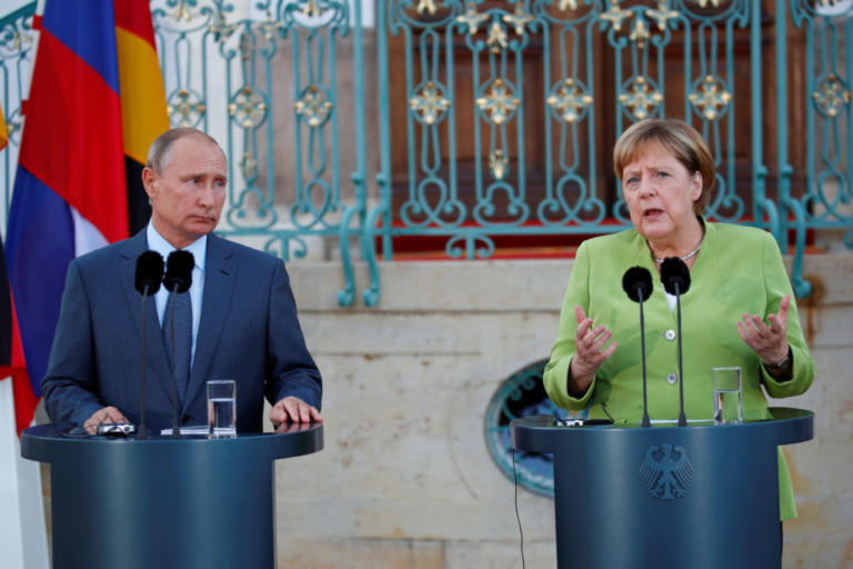 Τι έλεγαν επί 3 ώρες ο Πούτιν κι η Μέρκελ στη Γερμανία