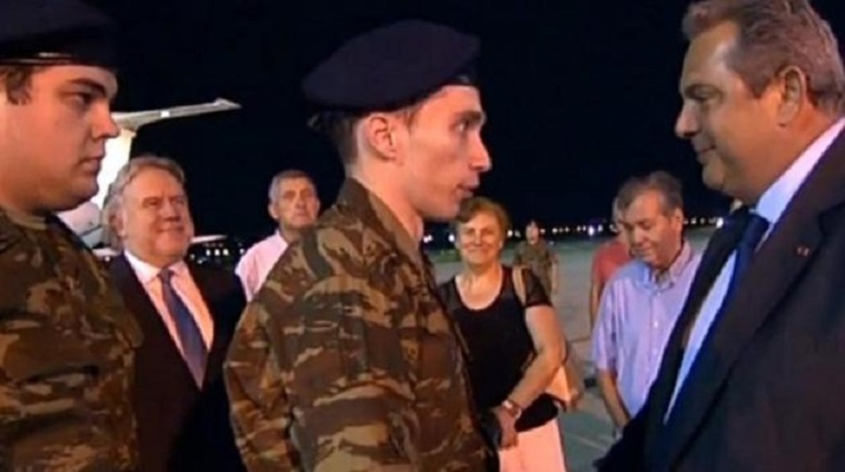 Έλληνες στρατιωτικοί: Αναλυτές δίνουν απαντήσεις γιατί έγινε τώρα η απελευθέρωση τους