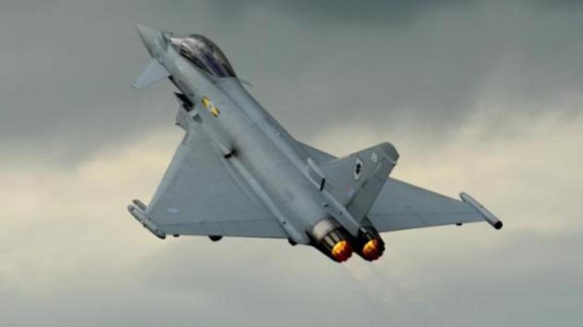 Eurofighter Typhoon: Το φοβερό μαχητικό δείχνει τι μπορεί να κάνει  στον αέρα! [vid]