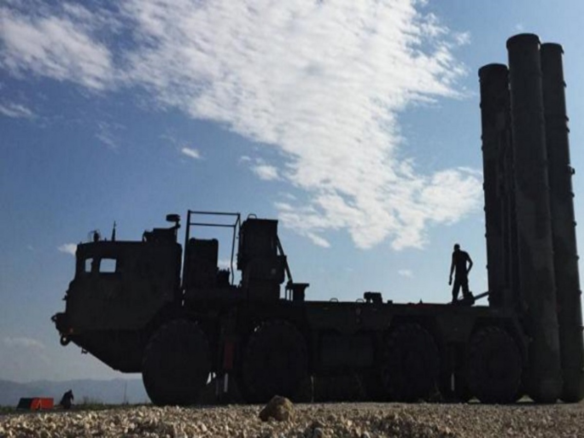 Ικετεύει ο Ερντογάν για τους S-400: Δεν απειλούν το NATO λέει ο Σουλτάνος!