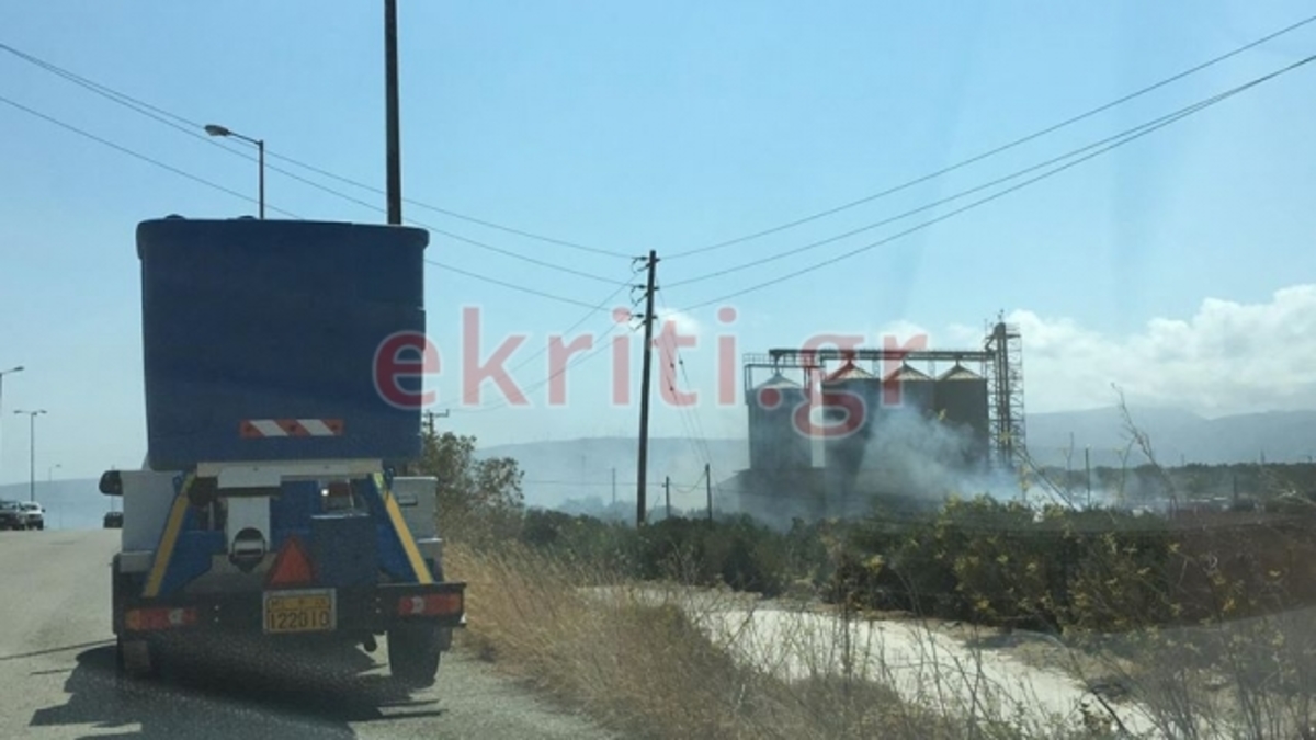 “Έπιασαν” τη φωτιά στο εργοστάσιο ανακύκλωσης στην Κρήτη – video