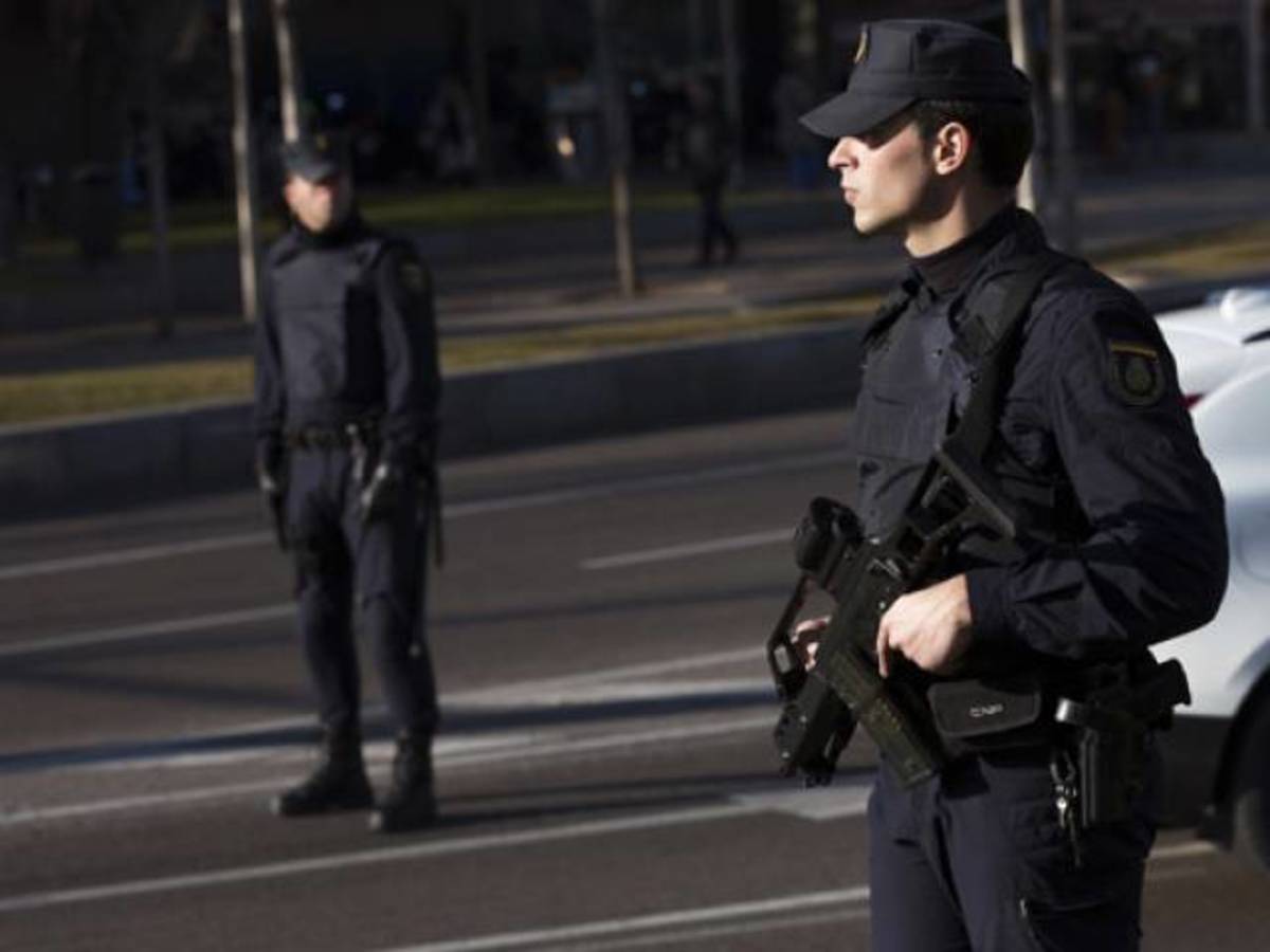 Ισπανία: Αυτοκίνητο παρέσυρε πεζούς στην Κασέτα – Τρεις τραυματίες