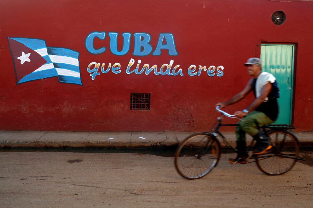 Κούβα: Οι Κουβανοί καλούνται να συζητήσουν για το νέο Σύνταγμα