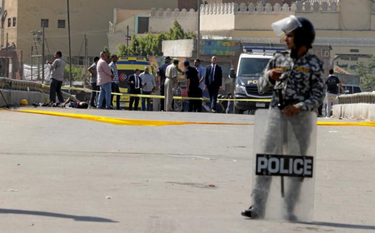 Νεκροί τέσσερις εξτρεμιστές που αποπειράθηκαν να επιτεθούν σε σημείο ελέγχου στην Αίγυπτο