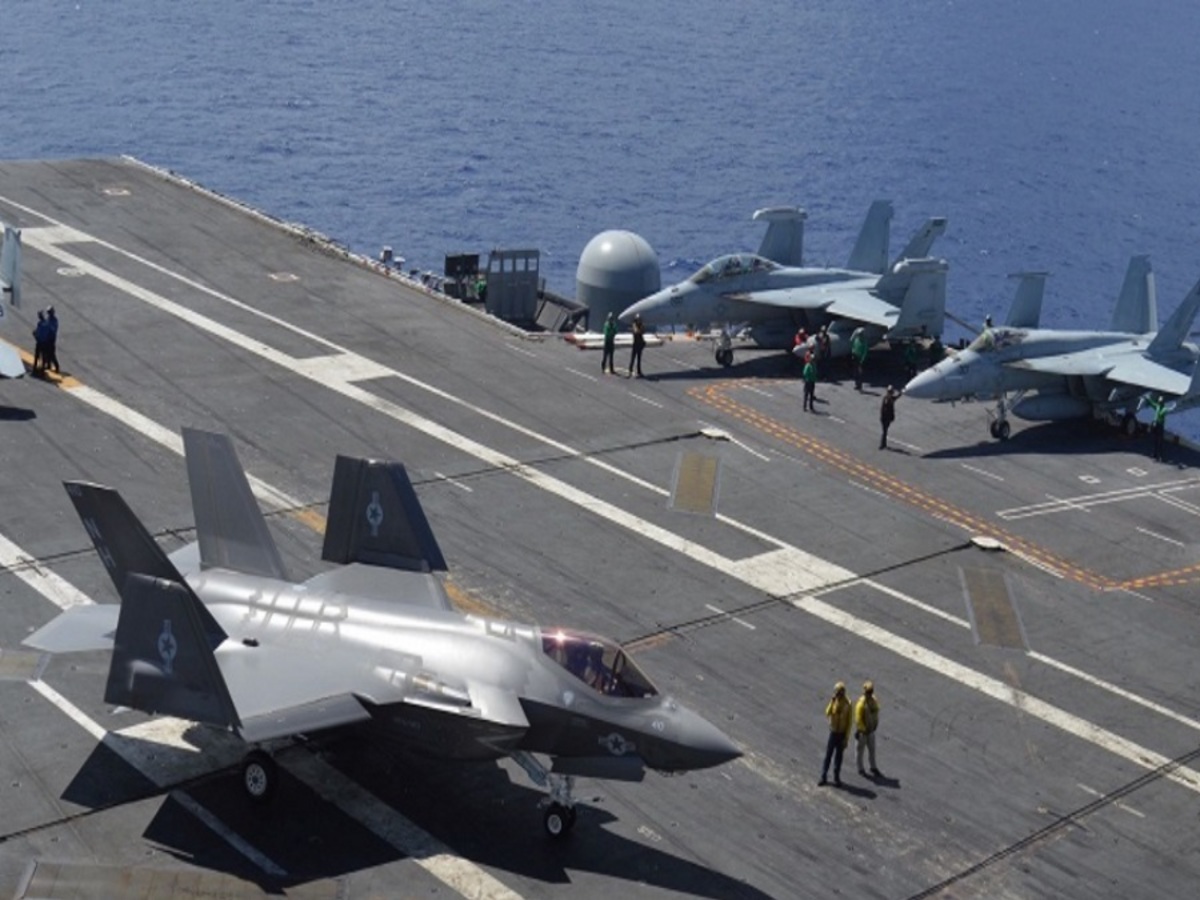 F-35C: Πρόβα τζενεράλε για το μαχητικό stealth στα αμερικανικά αεροπλανοφόρα!