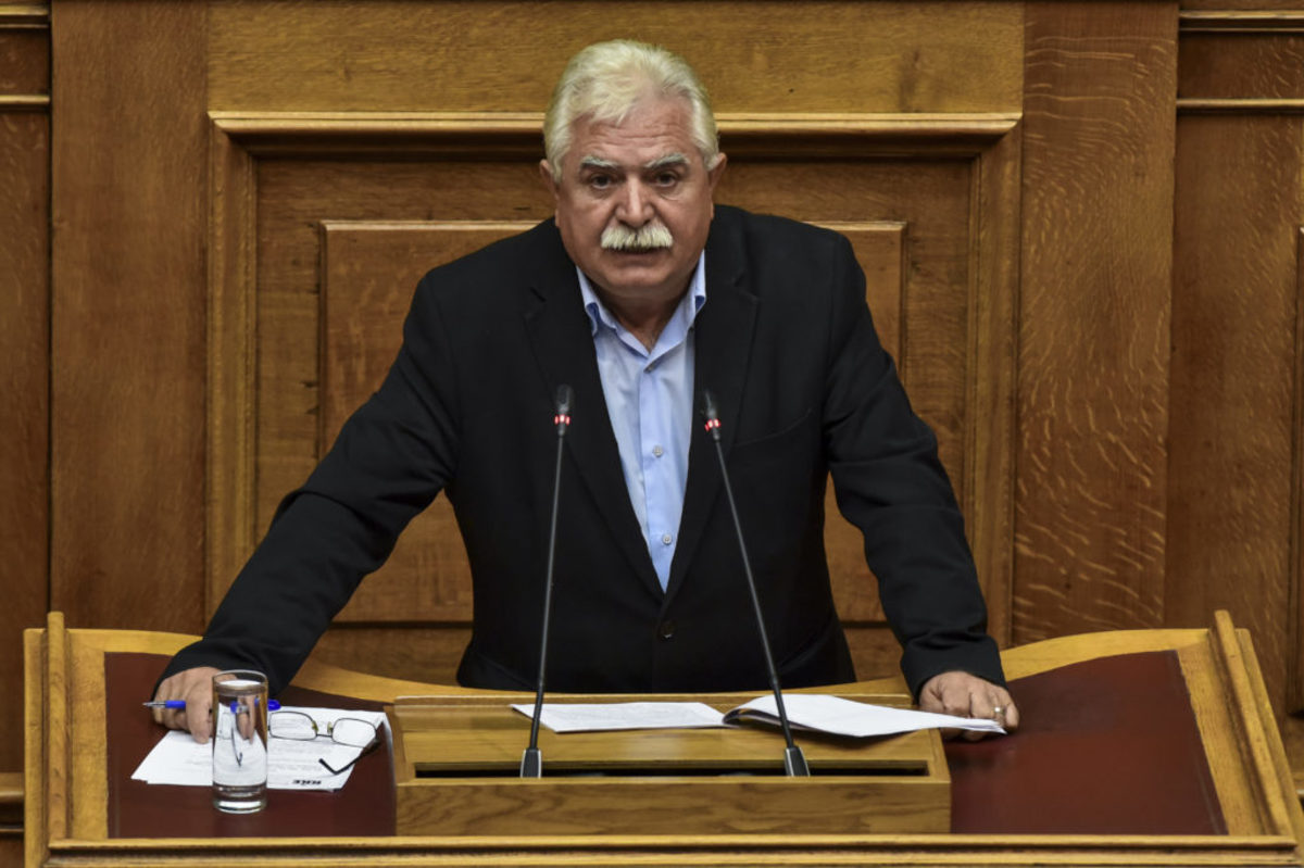 Κατσώτης: Ο λαός δεν έχει να προσμένει τίποτα από την “έξοδο” από τα μνημόνια