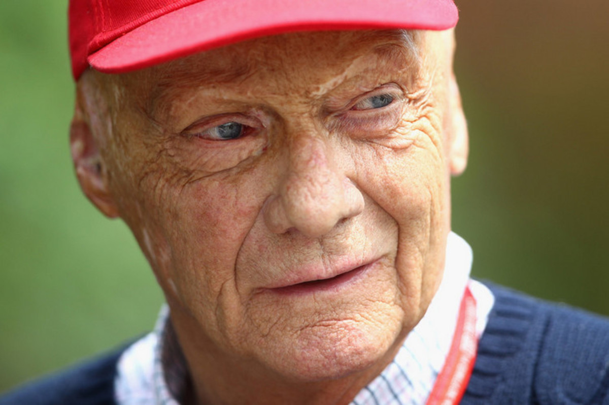 Μάχη για τη ζωή του δίνει ο θρύλος της Formula 1, Niki Lauda
