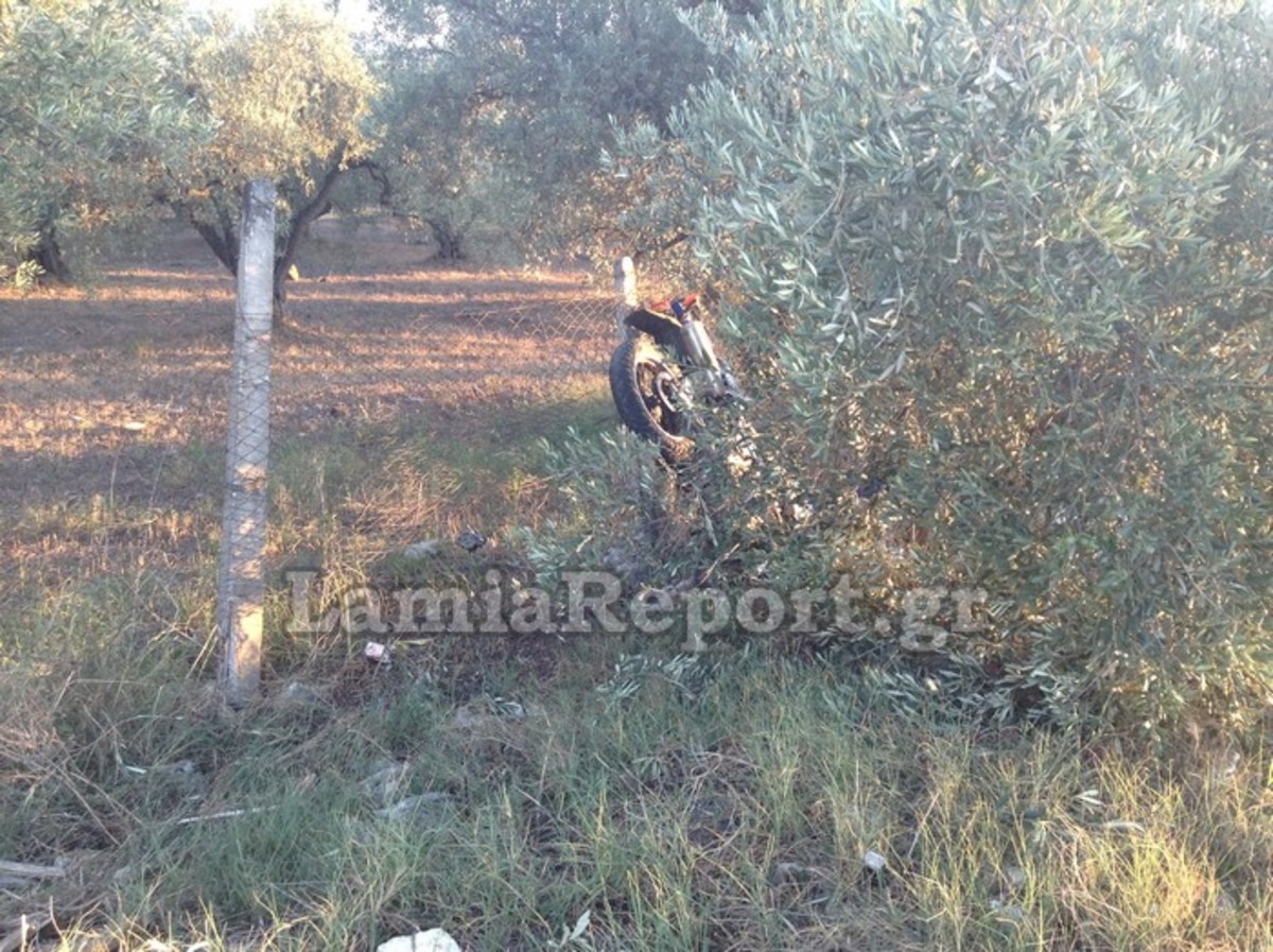 Λαμία: Νέα τραγωδία για συνοδηγό μηχανής – Σκληρές εικόνες στο σημείο του δυστυχήματος [pics]