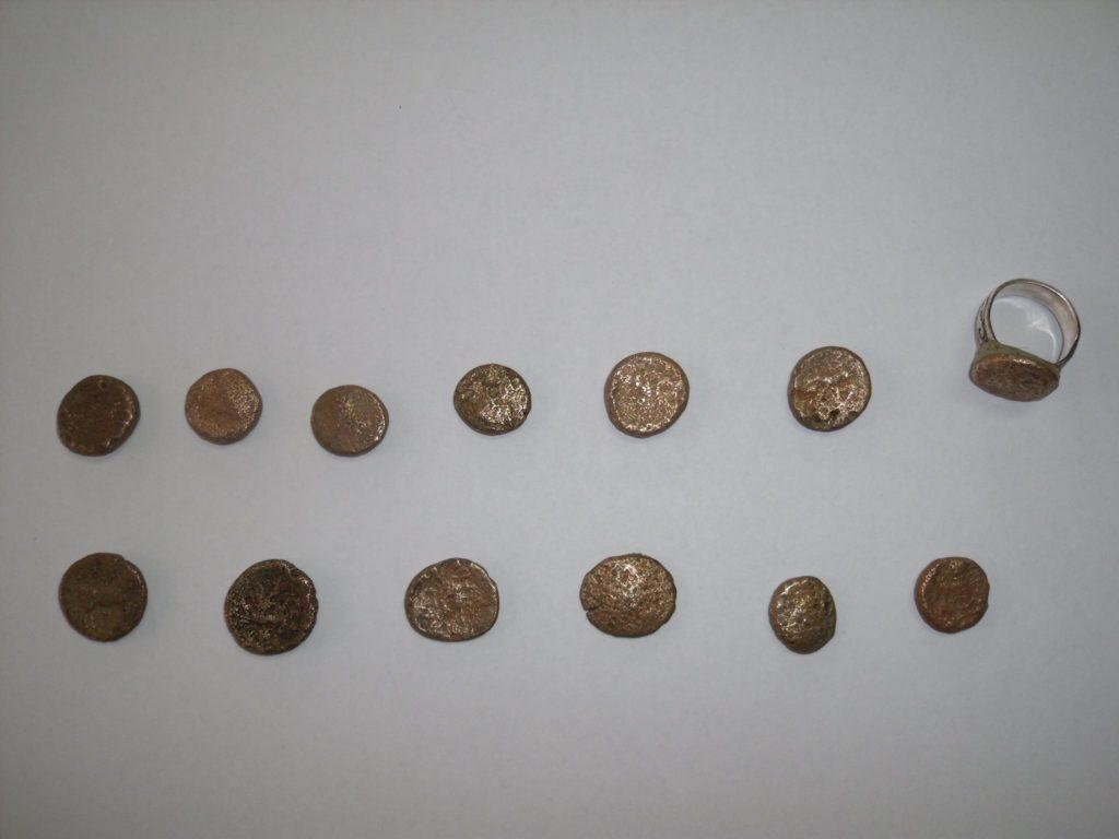 Χαλκιδική: Για ναρκωτικά τον έπιασαν… αρχαία νομίσματα βρήκαν