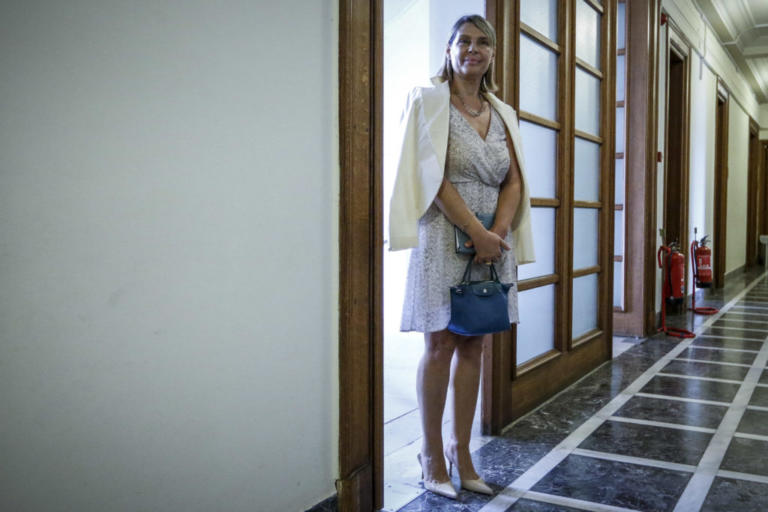 Κατερίνα Παπακώστα: Η νέα υπουργός του Τσίπρα και τα tweets που θέλει να ξεχάσει