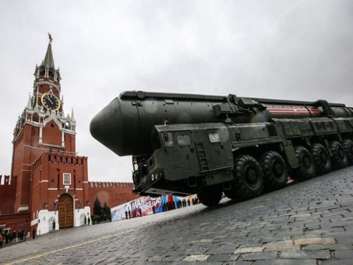 Συμβόλαια “μαμούθ” θα υπογράψει ο Πούτιν για την πώληση ρωσικών όπλων!