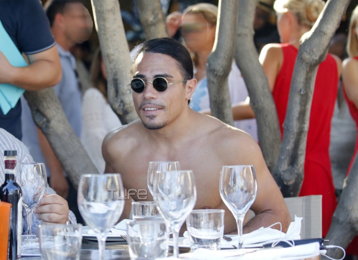 Salt Bae: Ο σέξι Τούρκος σεφ που έγινε γνωστός από το Survivor κάνει διακοπές στην Μύκονο! [pics]