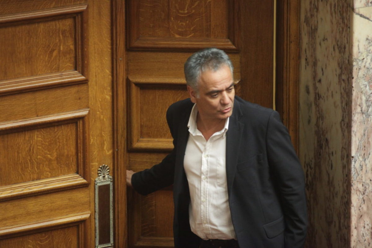Ανασχηματισμός για το… καλό του κόμματος – “Κλείδωσε” ο Σκουρλέτης για γραμματέας του ΣΥΡΙΖΑ