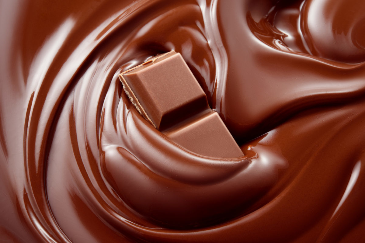 Τι προσφέρει η σοκολάτα στην υγεία σας: Διατροφικά οφέλη και κίνδυνοι