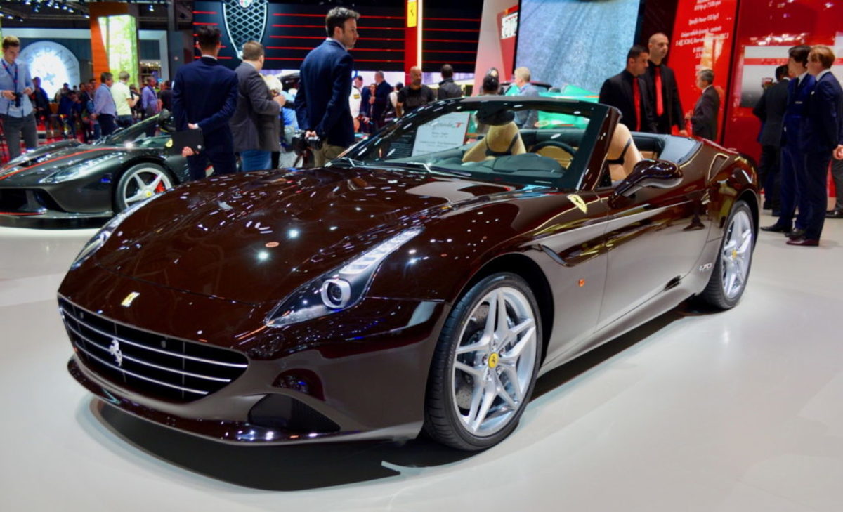 Η οικογένεια Steve McQueen σέρνει τη Ferrari στα δικαστήρια