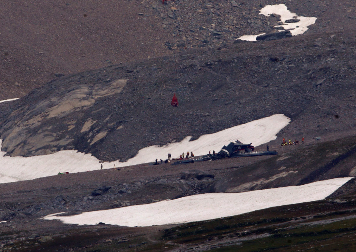 Δεύτερη αεροπορική τραγωδία στην Ελβετία μέσα σε λίγες ώρες: Νεκροί και οι 20 επιβαίνοντες – video