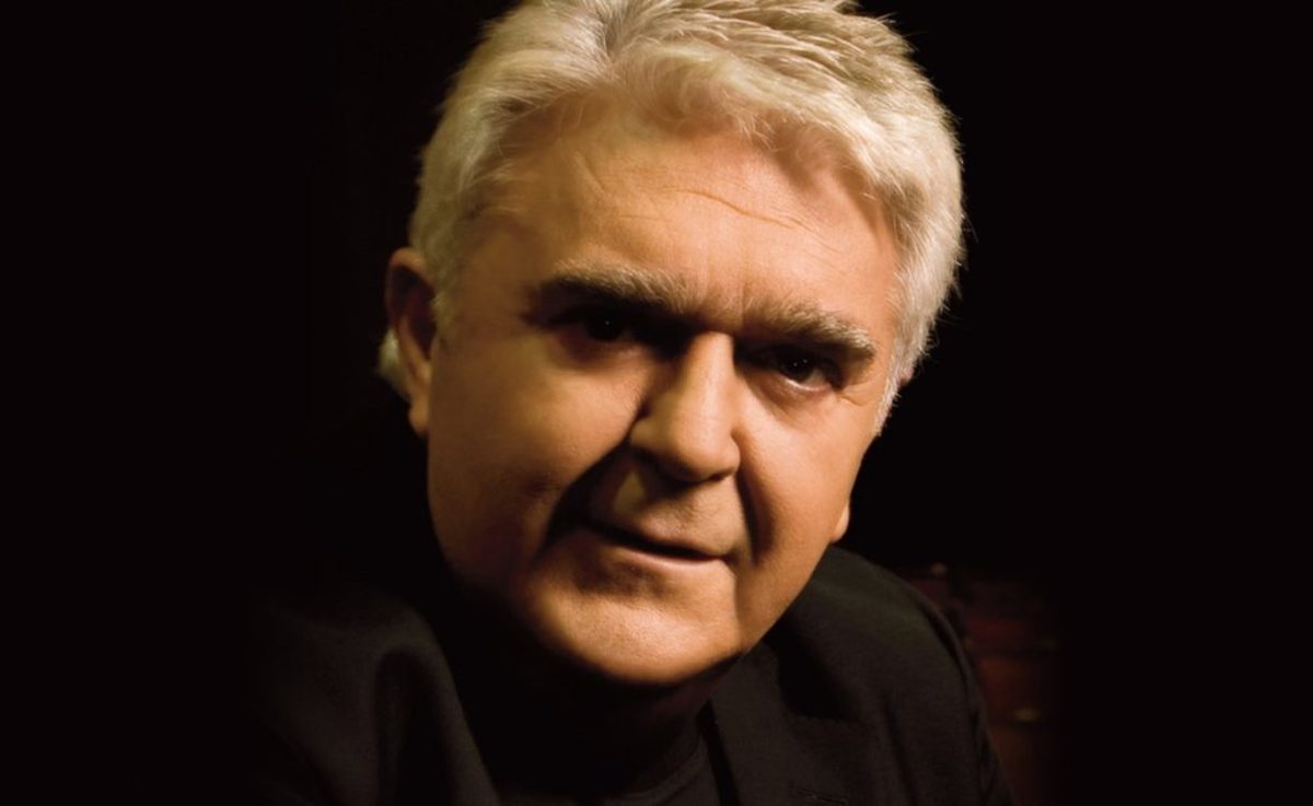 “Το “Έτερον σου ήμισυ” το είχε γράψει ο Φοίβος για μένα και τελικά το είπε ο Πασχάλης Τερζής”