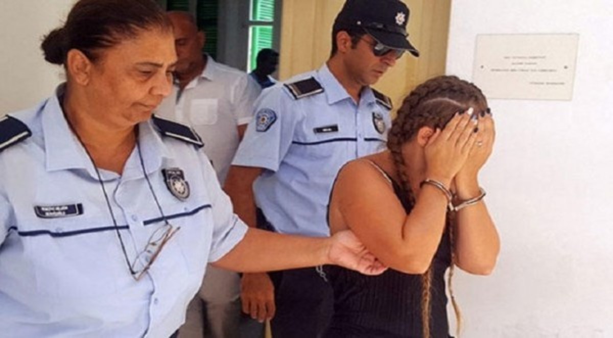 Σοκ στην Κύπρο! Μητέρα κακοποιούσε σεξουαλικά τα μωρά της και πουλούσε τα βίντεο σε παιδόφιλους