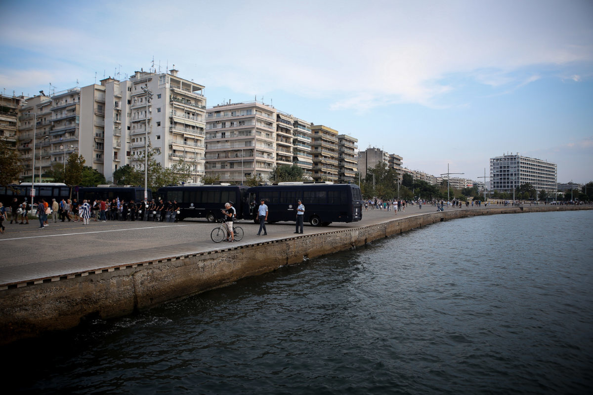 Θεσσαλονίκη: Παρέμβαση εισαγγελέα για τον διαδηλωτή με το όπλο