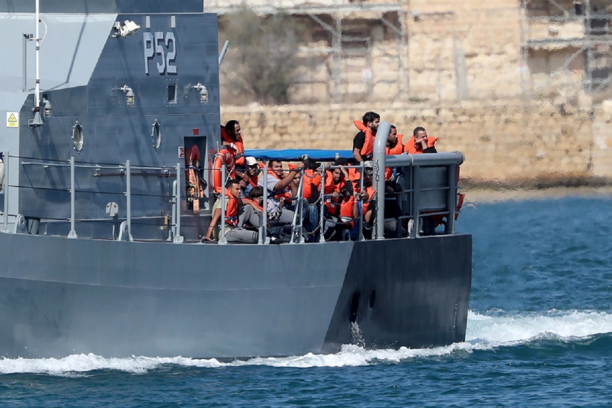 Στη Μάλτα “έδεσε” το Aquarius με τους 58 μετανάστες