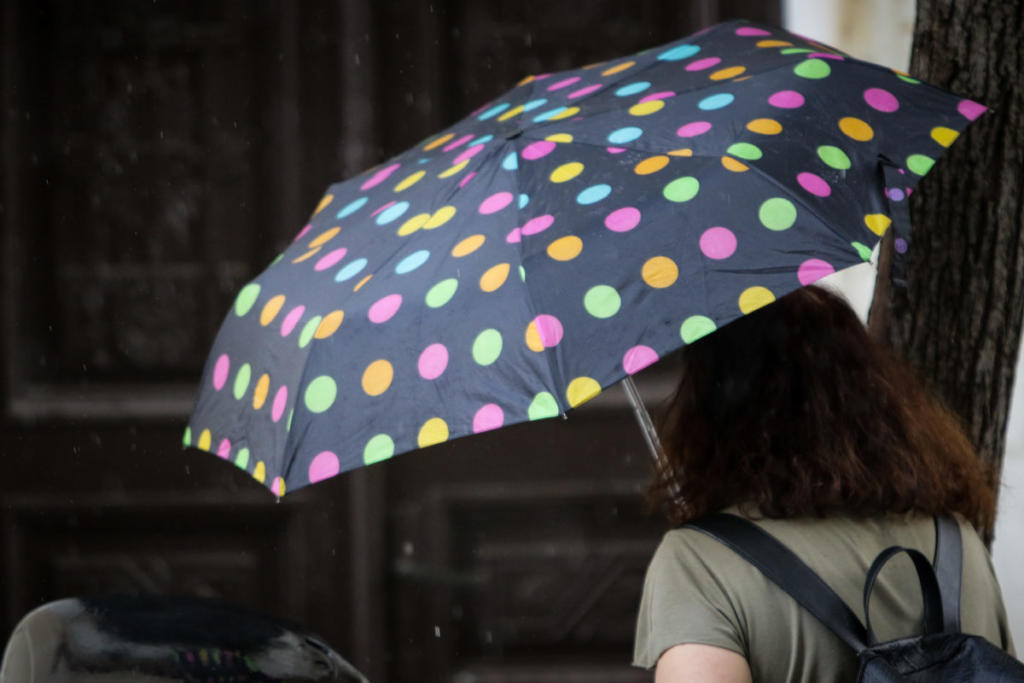 Καιρός: Πάρτε ομπρέλα – Δείτε που θα βρέξει σήμερα