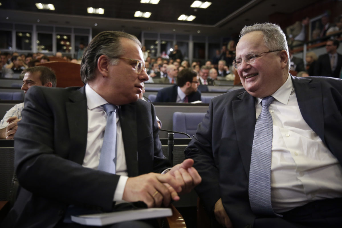 Κουμουτσάκος για Κοτζιά: “Άφησε αναπάντητες τις προκλήσεις Τσαβούσογλου”