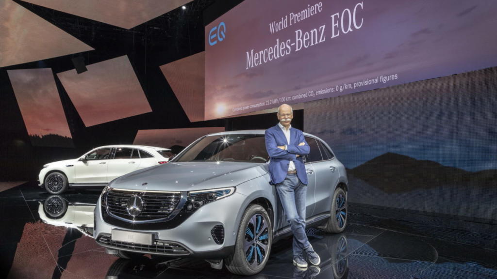 Το Mercedes-Benz EQC απαντά στην κυριαρχία της Tesla στα ηλεκτρικά [vid]