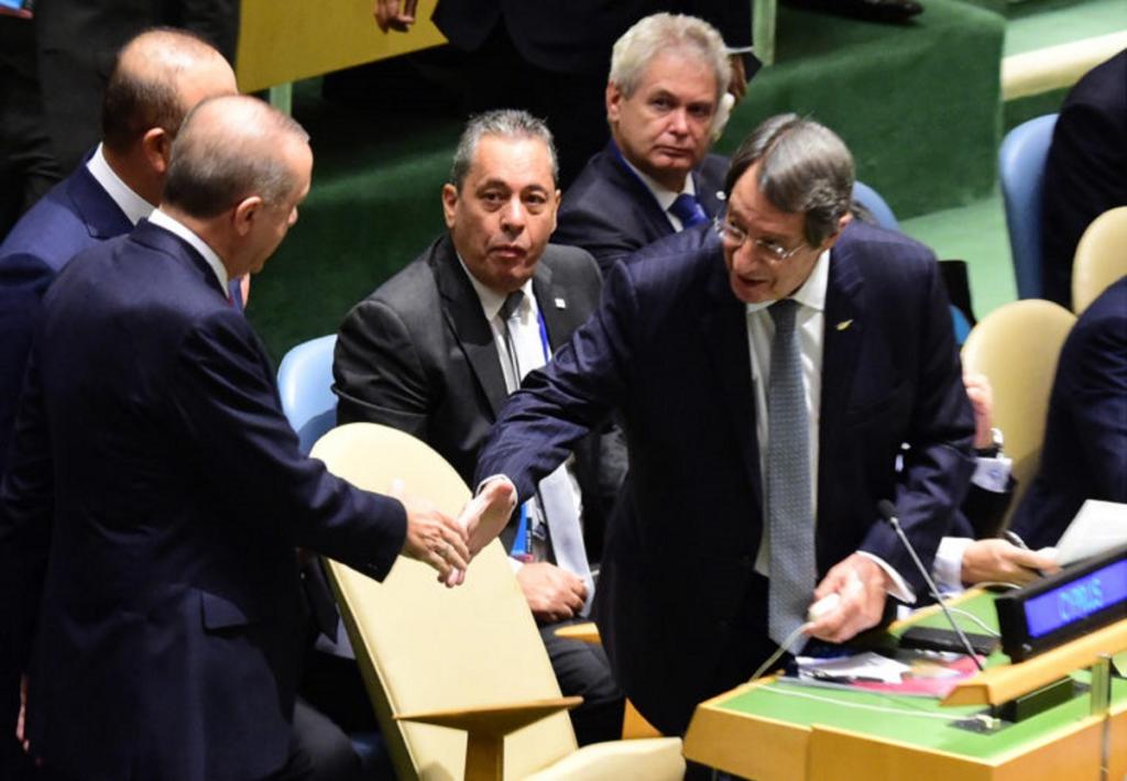 Κυπριακό: Αποφάσεις στον ΟΗΕ υπό το πρίσμα ραγδαίων εξελίξεων στο ενεργειακό πρόγραμμα της Λευκωσίας – video