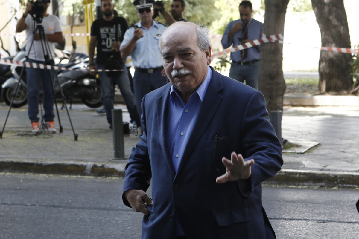 Βούτσης: Κατηγορεί μερίδα ΜΜΕ για ειδήσεις fake news κατά του Αλέξη Τσίπρα
