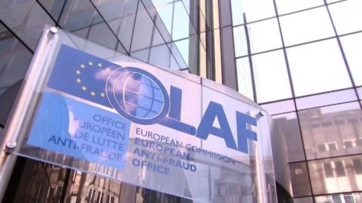 Έφοδος της OLAF στο ΥΠΕΘΑ: Έκαναν φύλλο και φτερό τις συμβάσεις σίτισης των μεταναστών