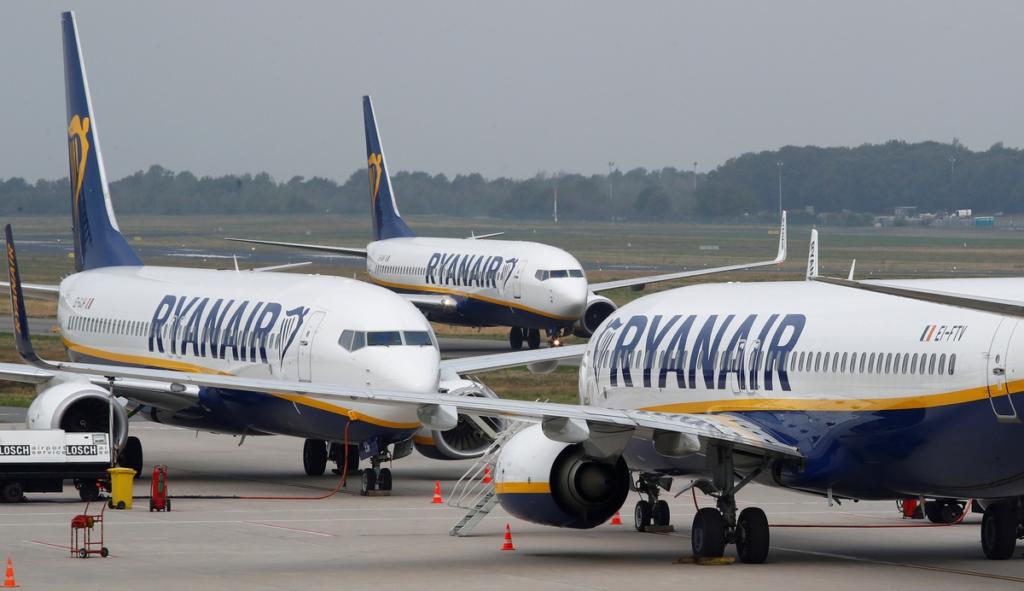 Ξεψαχνίζουν συμφωνία της Ryanair με γερμανικό αεροδρόμιο για αθέμιτο ανταγωνισμό