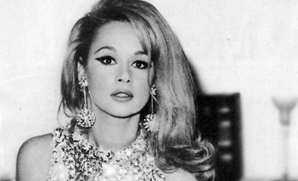 «Η Αλίκη Βουγιουκλάκη θα μπορούσε να ήταν πολύ ευτυχισμένη, αλλά έσερνε ένα βάρος…»