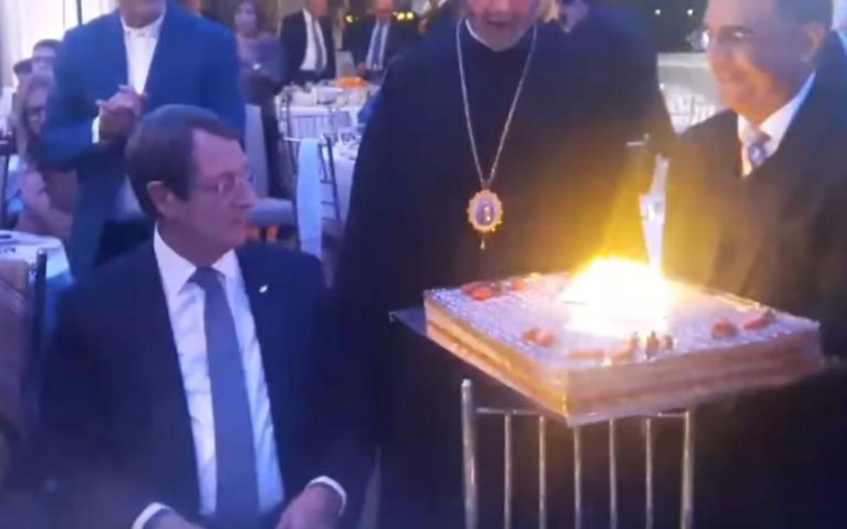 Τα εντυπωσιακά γενέθλια του Αναστασιάδη στη Νέα Υόρκη! [vid]