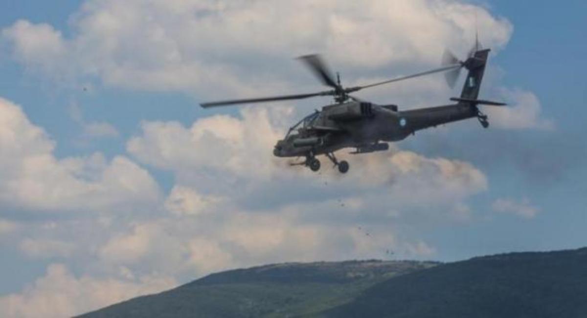 Τα τρομερά Apache και Black Hawk των ΗΠΑ στο Στεφανοβίκειο