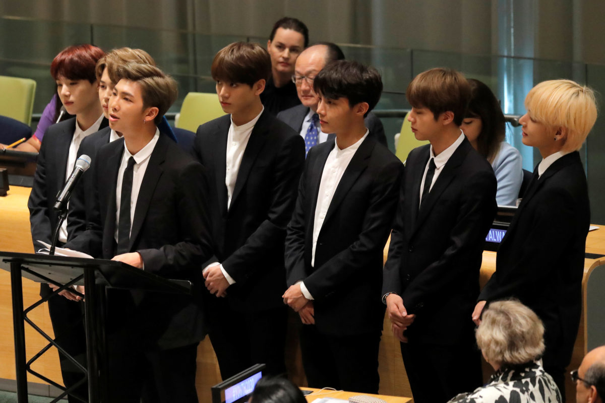 Οι Bangtan Boys έγιναν η πρώτη μπάντα Κορεάτικης pop που μίλησε στον ΟΗΕ [pics]