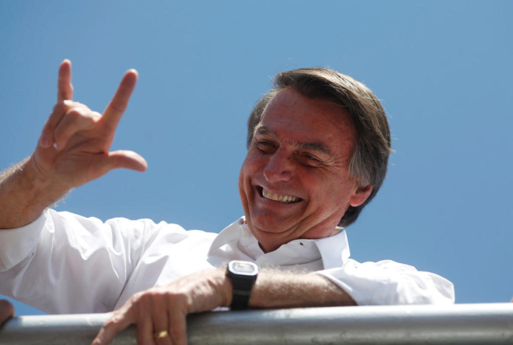 Βραζιλία: Προβάδισμα του ακροδεξιού υποψηφίου ενόψει εκλογών