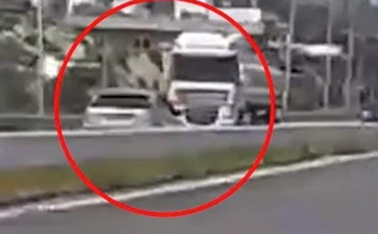 Κρήτη: Αδιανόητο βίντεο στην εθνική οδό – Οδηγούσε στο αντίθετο ρεύμα της εθνικής οδού με ιλιγγιώδη ταχύτητα – video